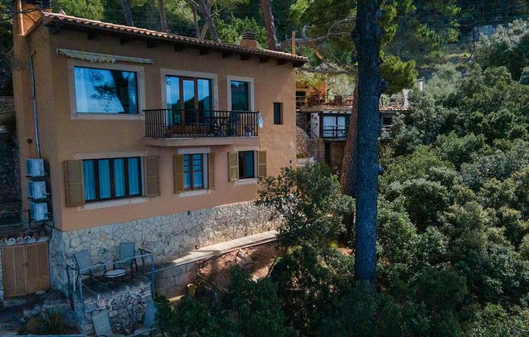 Finca für 4 Personen, mit Terrasse in Valldemossa