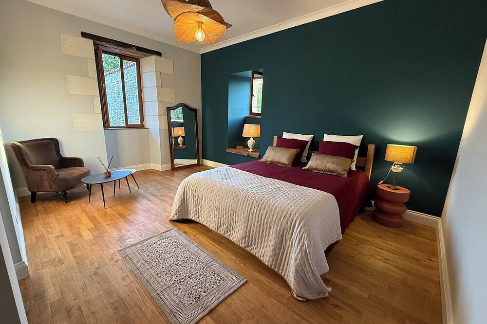 Magnificent Maison de Charme, for moments with family or friends in Saint-Romain, Charente