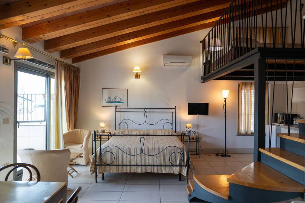 Appartamento intero, Appartamento Roof in Ortona (Italia), Ortona (comune)
