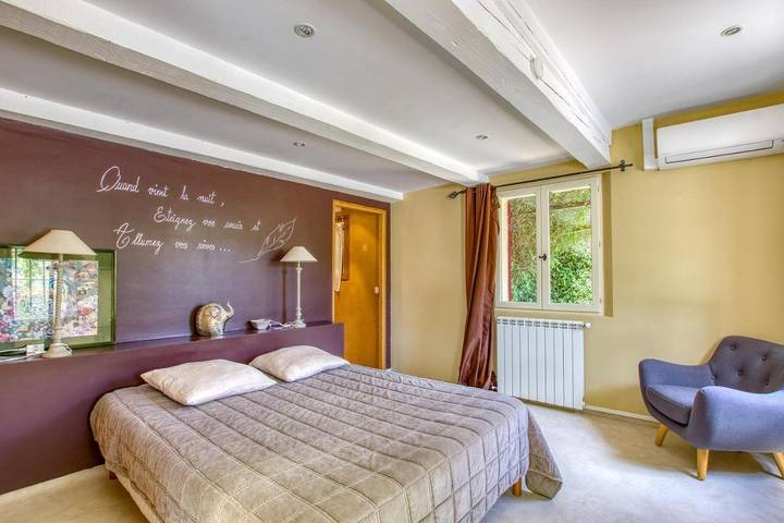 Chambre d’hôte pour 2 personnes, avec jardin ainsi que piscine et vue à La Cadière-d'Azur - 4