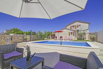 Ferienhaus für 5 Personen, mit Garten und Pool, mit Haustier in Marčana