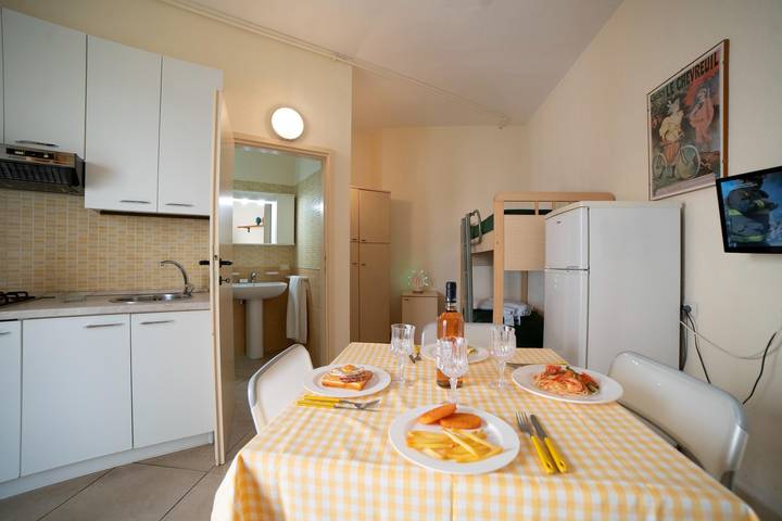 Gîte pour 4 personnes, avec piscine dans Région d'Otranto - 3