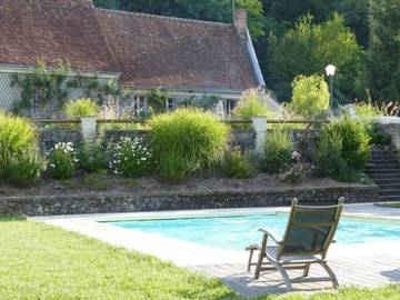 Gîte pour 6 personnes, avec piscine ainsi que jardin et vue à Athée-sur-Cher