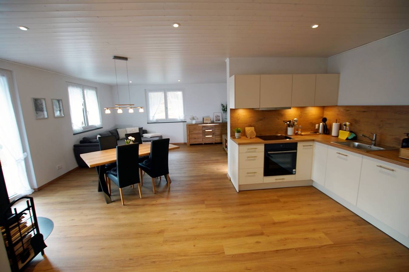 Geheel vakantieappartement, Vakantieappartement voor 4 personen met terras in Hasliberg, Interlaken-Oberhasli