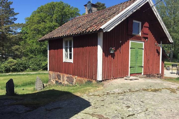 House close to Ocean and Sankt Anna Archipelago in Norrköping, Vikbolandet