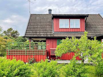 Ferienhaus für 8 Personen, mit Garten, kinderfreundlich in Väddö