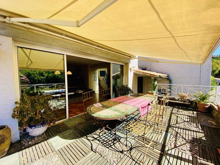 Gîte pour 10 personnes, avec piscine et terrasse, animaux acceptés à Caunes-Minervois - 4