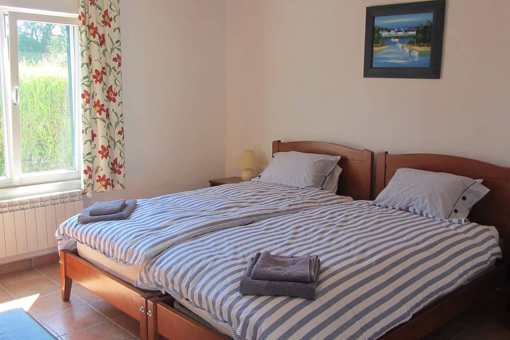 Villa mit privatem Pool und Blick auf den Naturpark in Arrifana, Aljezur
