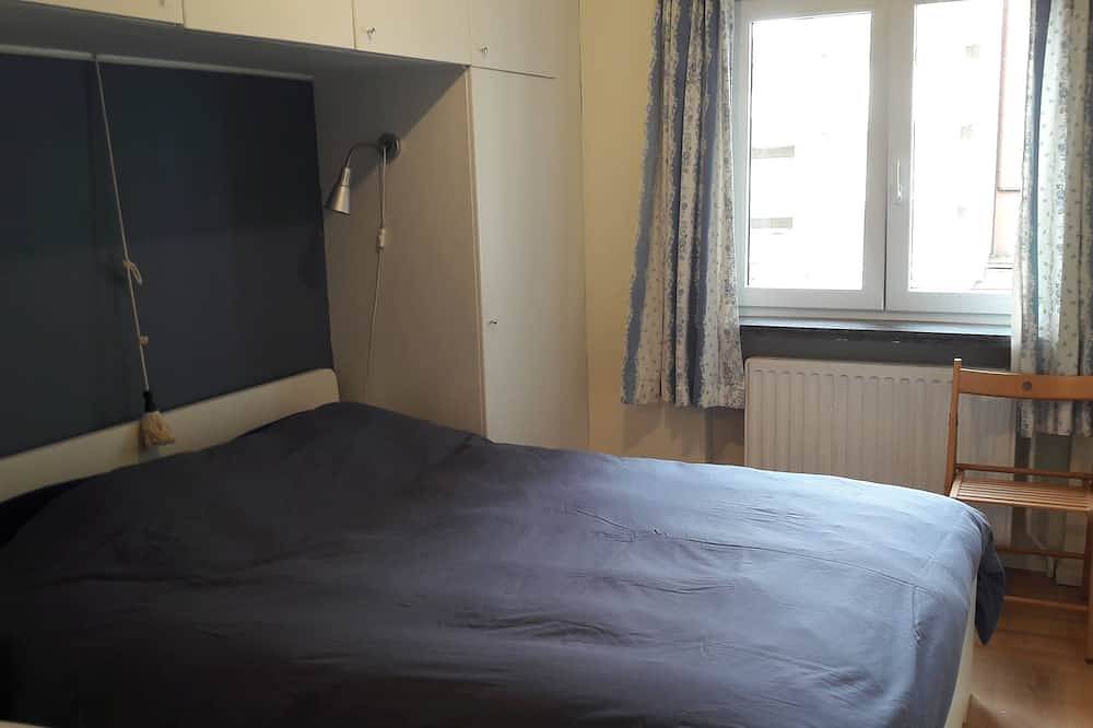 Geheel appartement, Heist, appartement met dwars zicht op de dijk, de duinen en de zee in Duinbergen, Knokke-Heist