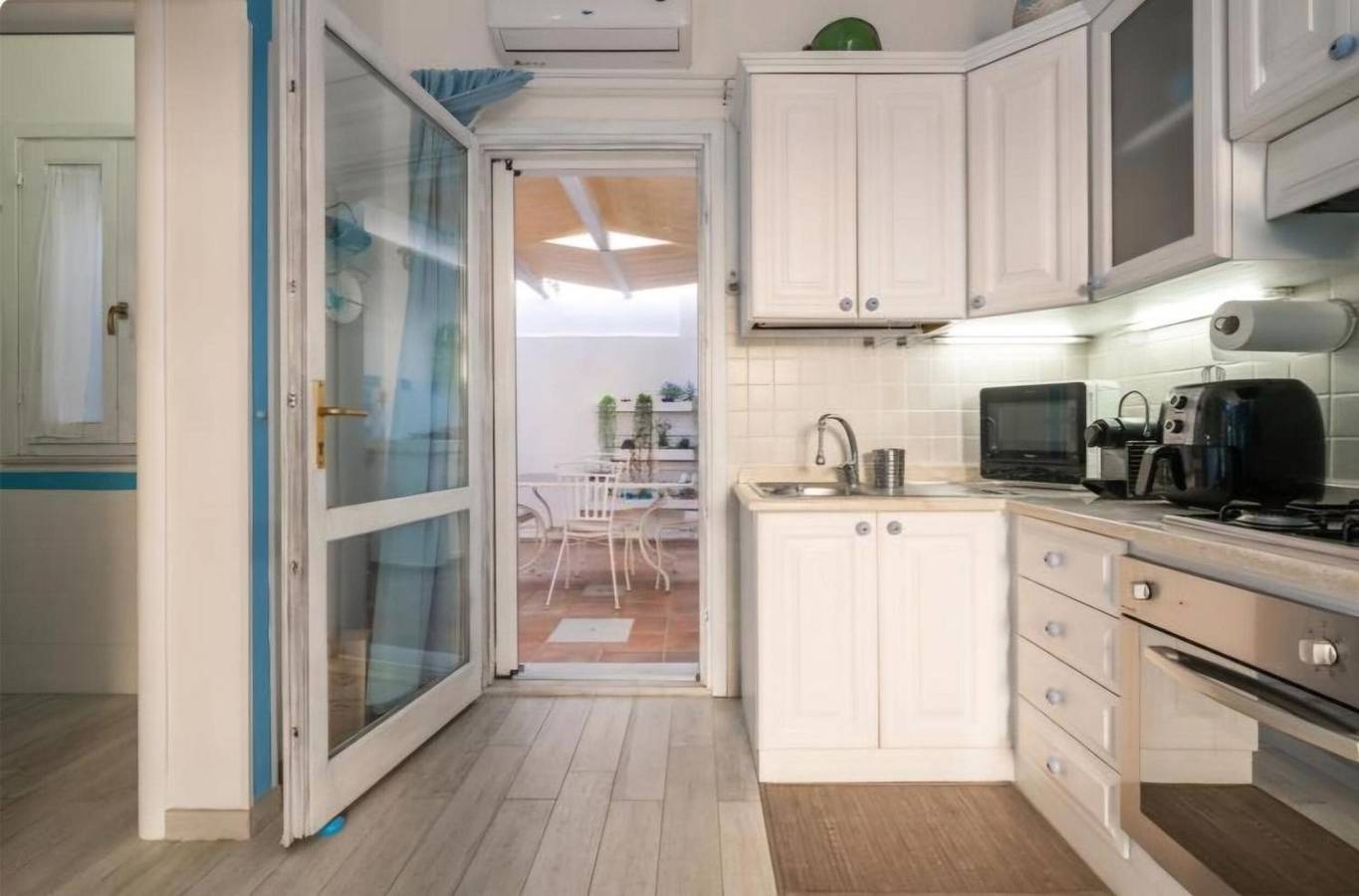 Ganze Wohnung, Casa Celeste Calasetta – Modernes Apartment für Familien nahe Strand in Spiaggia Sotto Torre, Calasetta