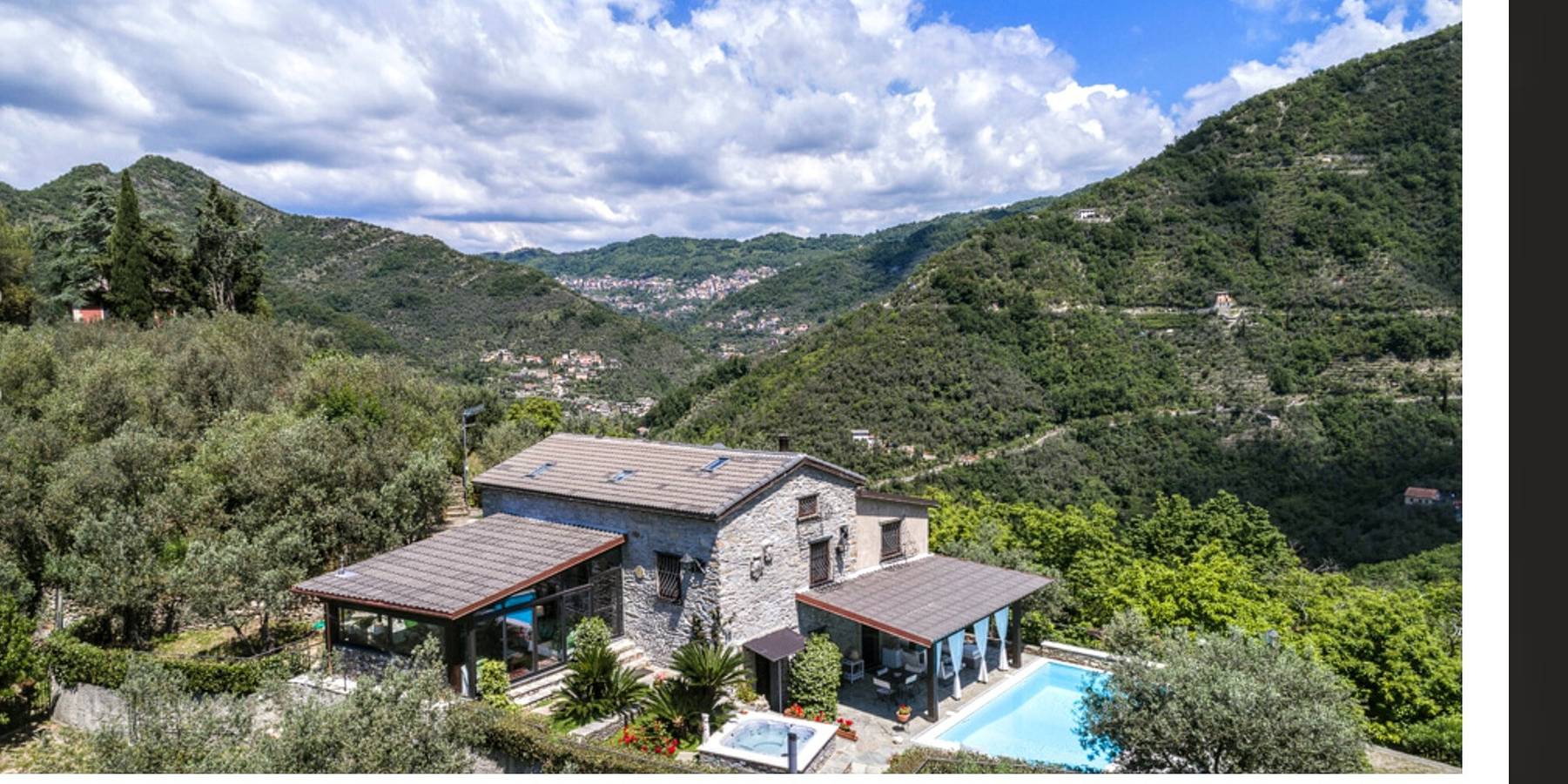 Villa „Daphne Pool und Jacuzzi“ mit privatem Pool, Wlan und Klimaanlage in Vescina, Avegno