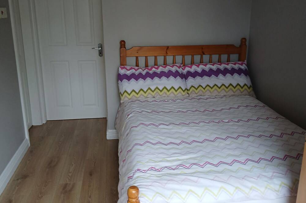 Welcoming 4-bedroom house with Wifi in charming Galway in Galway, County Galway