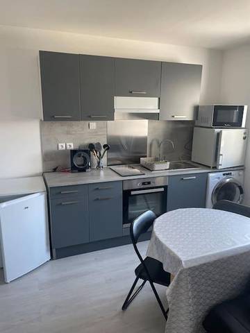 Gîte pour 3 personnes, avec jardin à Buxerolles