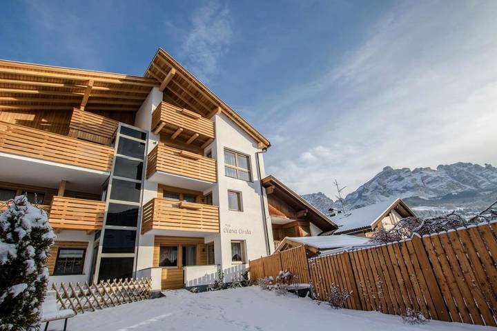 Ferienwohnung für 6 Personen, mit Balkon und Terrasse sowie Garten und Ausblick in La Villa - 4