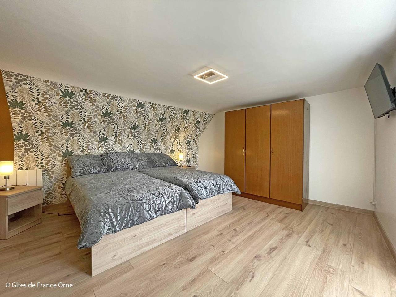 Maison restaurée avec charme à Domfront, animaux admis, wifi, près des pistes cyclables in La Haute-Chapelle, Parc naturel régional Normandie-Maine