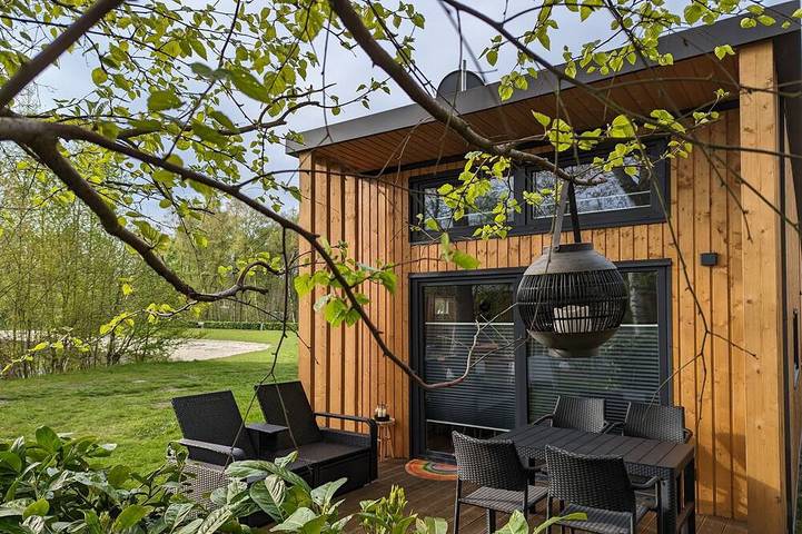 Ferienhaus für 6 Personen, mit Garten in Papenburg