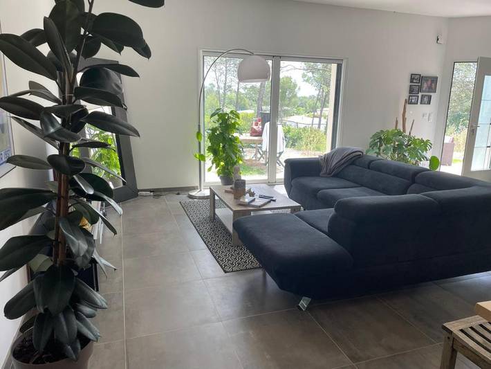 Maison de campagne pour 2 personnes, avec terrasse et vue, animaux acceptés à Saint-Jean-de-Cuculles