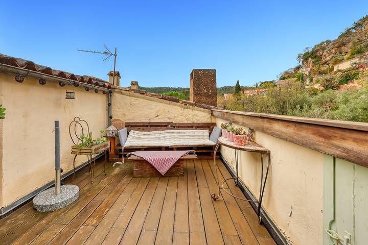 Vakantiehuis voor 6 personen, met terras in Cotignac