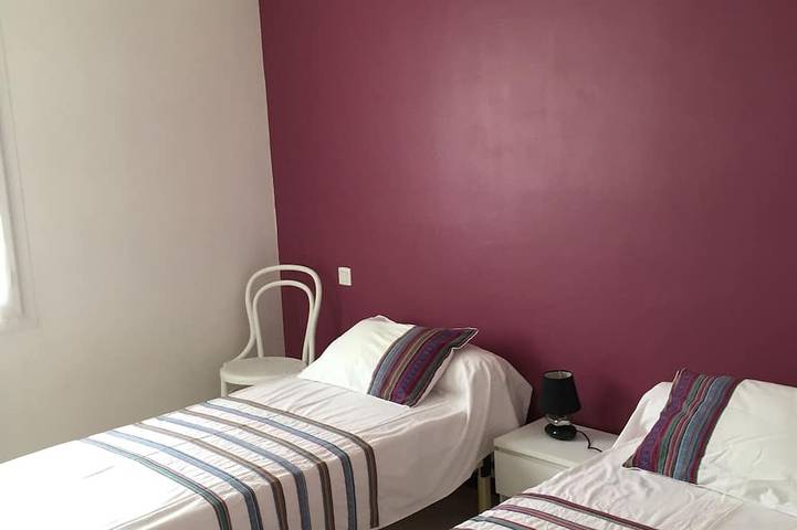 Location de vacances pour 6 personnes, avec terrasse et jardin à Prades - 2