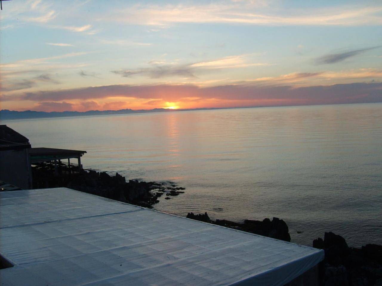 Small Double Room with Balcony and Sea View in Cefalù, Cefalù (Comune)
