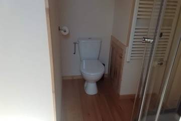 Gîte pour 2 Personnes dans Berrien, Parc naturel régional d'Armorique, Photo 4