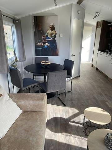Vacation Rental for 4 Guests in Lake Ijssel, North Holland, Picture 4
