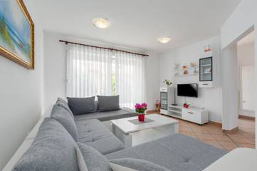 Ferienhaus für 7 Personen in Poreč, Grad Poreč, Bild 2