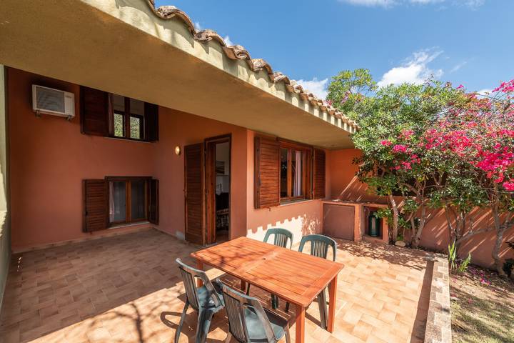 Villa pour 7 personnes, avec jardin, animaux acceptés à Villasimius - 4