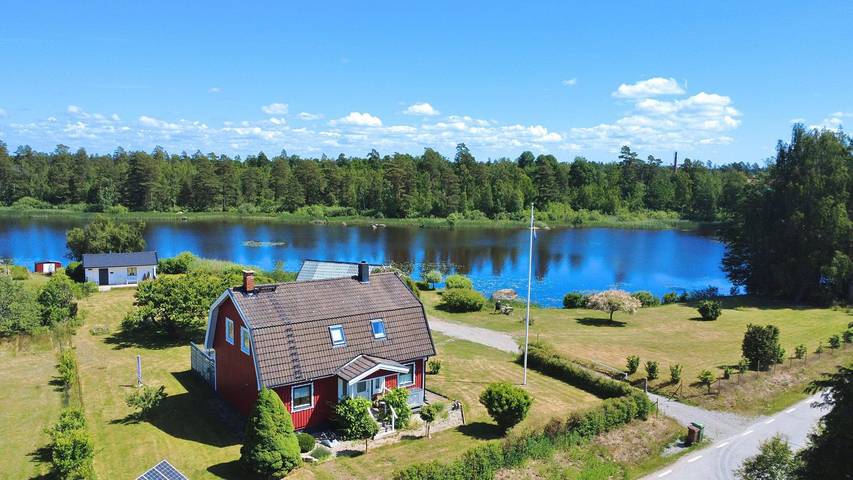 Hus för 8 Personer med trädgård in Saleboda, Svenska Östersjön