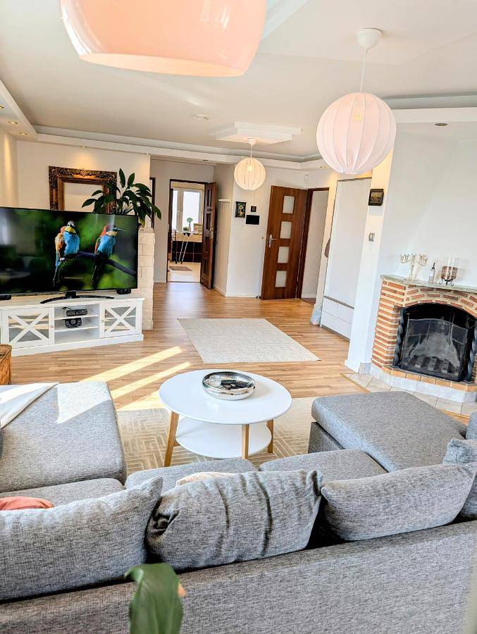 Villa för 5 Personer, med Balkong samt Terass och Trädgård och Utsikt i Katrineholm