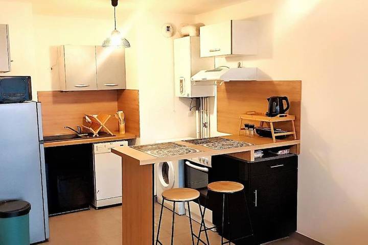 Gîte pour 4 personnes, avec terrasse, animaux acceptés à Pontault-Combault - 3