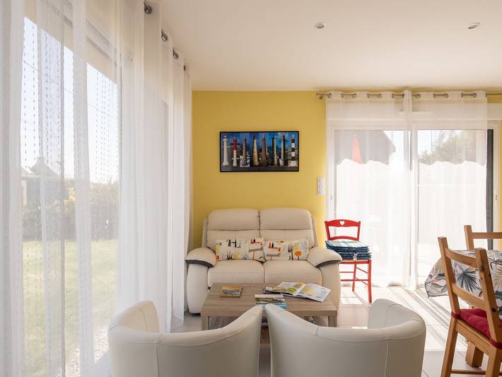 Location de vacances pour 6 personnes, avec balcon et jardin à Plouescat - 3