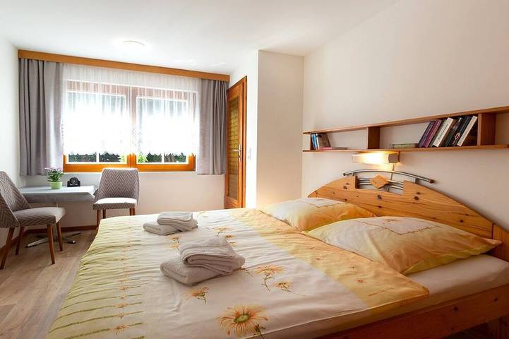 Bungalow für 3 Personen, mit Terrasse und Garten in Altenkirchen - 2