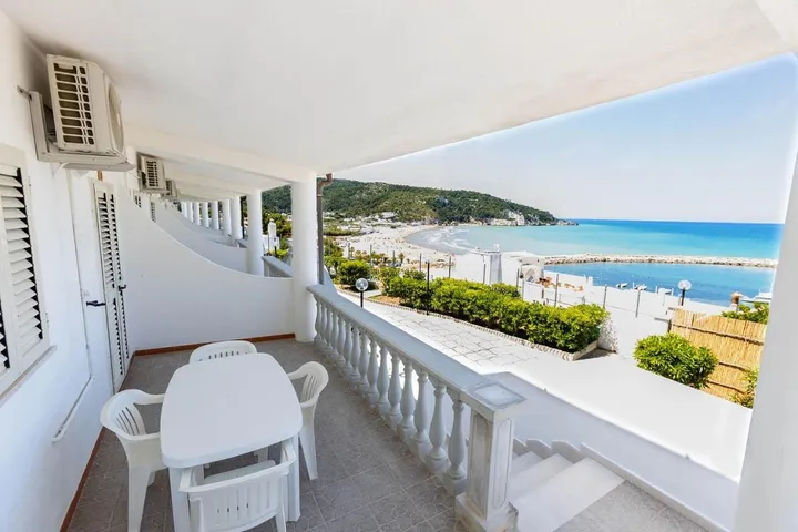 Apartment with Sea View in Marina di Peschici (Peschici), Peschici und Umgebung