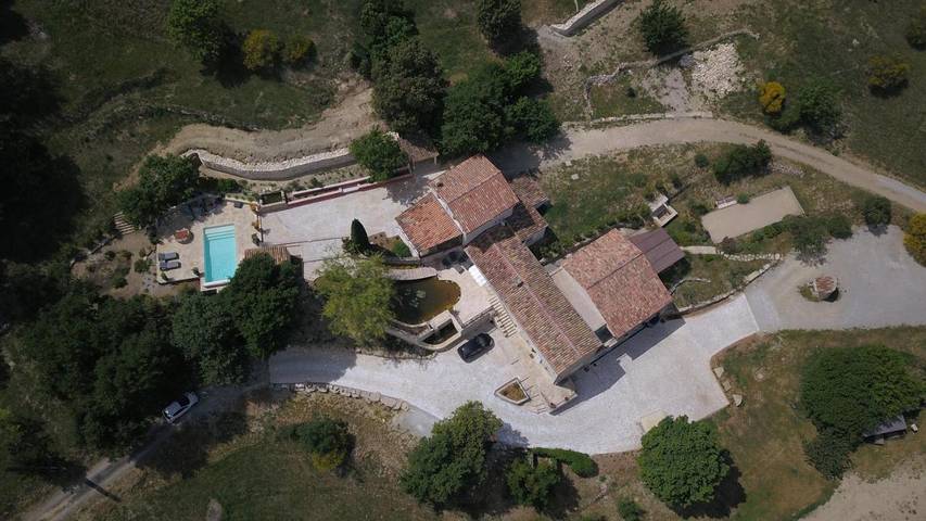 Maison de vacances pour 6 personnes, avec Balcon et Terrasse ainsi que Jardin et Vue à Manosque