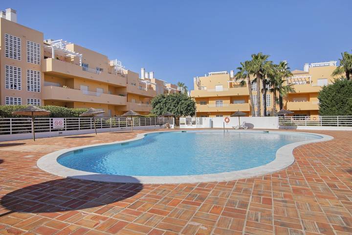 Casa de férias para 6 pessoas, com varanda em Cabanas de Tavira