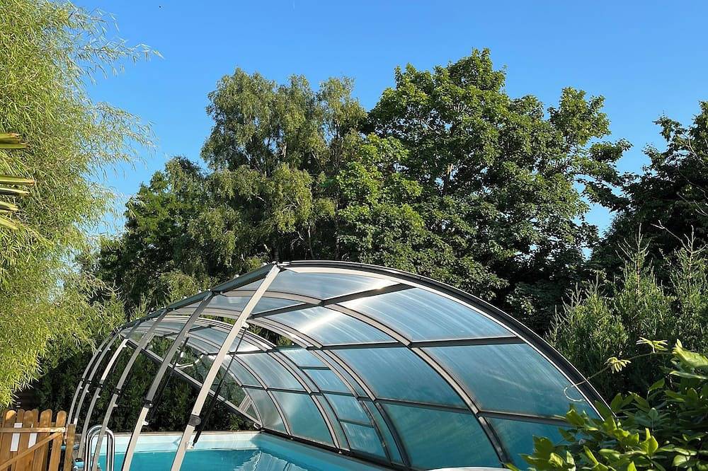 Maison de Campagne 6 Personnes Avec Piscine 11 m x 3 M-baignoire Balnéothérapie in Breuilpont, Évreux und Umgebung