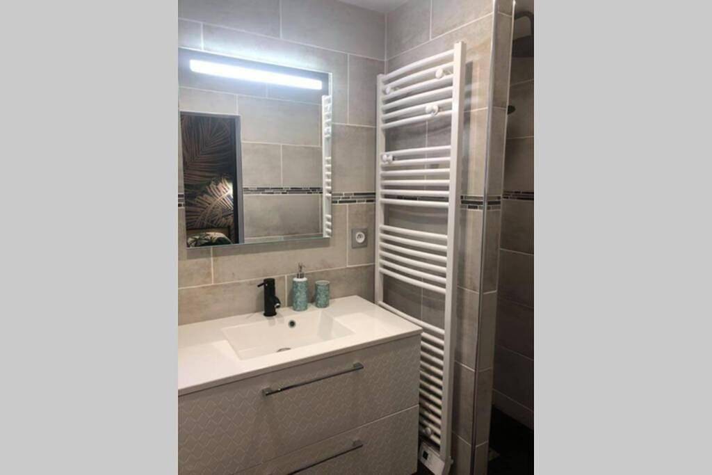Appartement entier, Two-Bedroom Apartment in Laon, Aisne