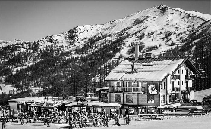 Orso Bianco Hotel & Chalet in Sauze d'Oulx, Via Lattea