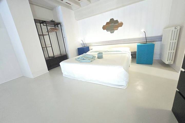 Apartamento entero, Elegant apartment with Parking, A/C, Wi-Fi, in the old town in Pistoya, Provincia de Pistoia