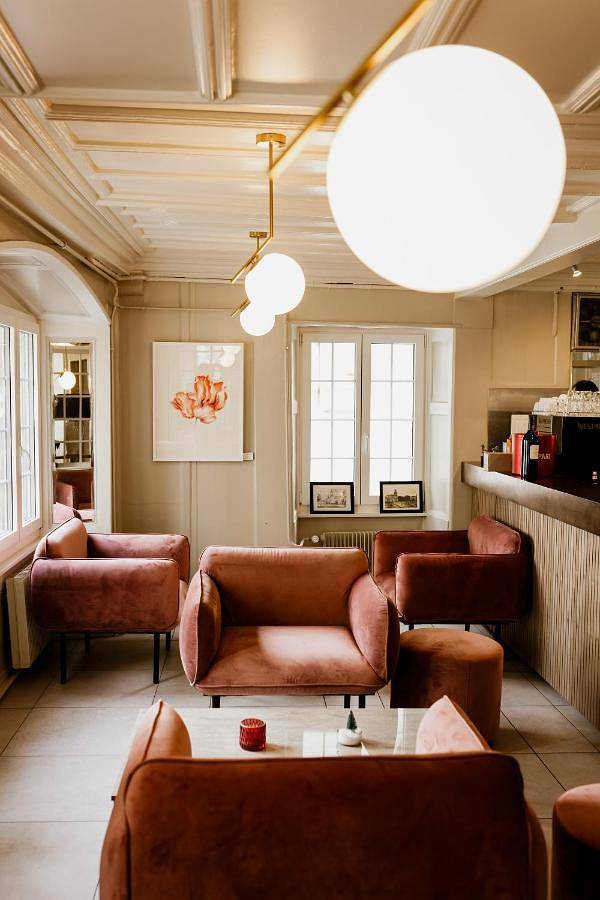 Hôtel pour 2 personnes, avec vue sur le lac ainsi que terrasse et vue, animaux acceptés à Hauterive - 4