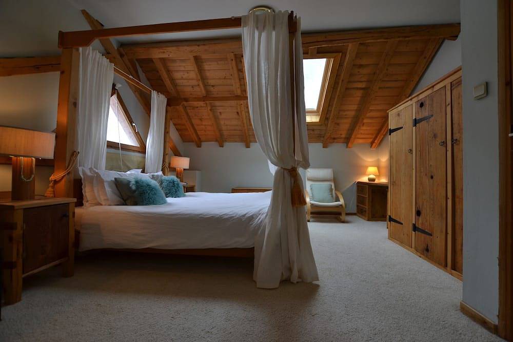 Ruim chalet op loopafstand van gondel voor winter en zomer in Vallorcine in Vallorcine, Mont Blanc-massief