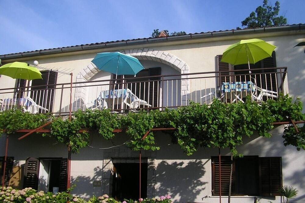 Appartamento vacanze a Kvarn a partire da 286€ a notte