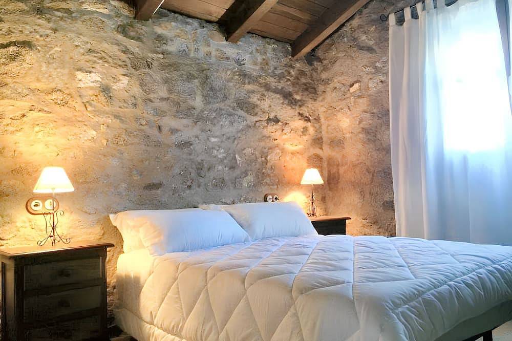 Homerez - Casa cómoda con piscina compartida en Alcaracejos in Villanueva del Duque, Provincia de Córdoba