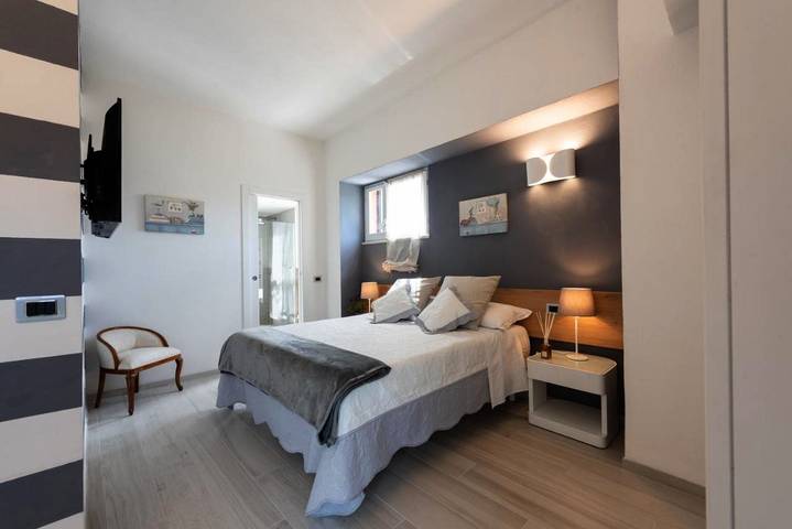 Pension voor 4 personen, with Terras and Tuin as well as Uitzicht in La Spezia