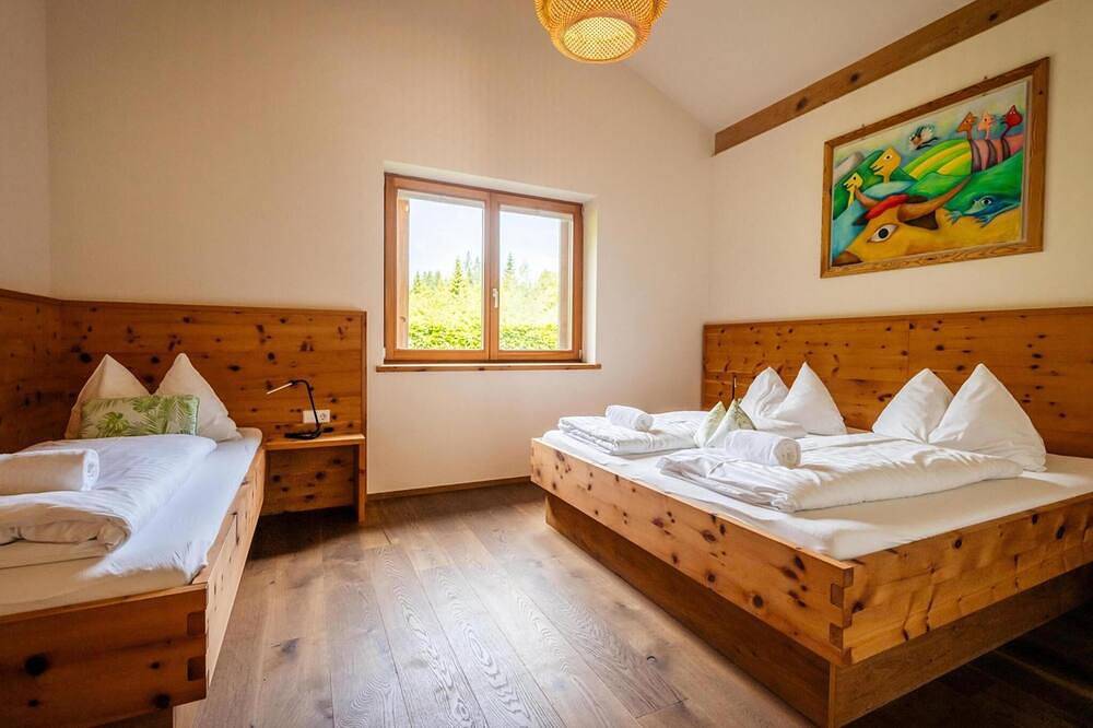 Chalet mit Sauna und Garten nahe Nassfeld Region in Hermagor, Hermagor-Pressegger See