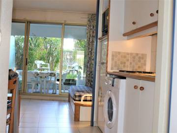 Appartement De Vacances pour 6 Personnes dans Villeneuve-Loubet Plage, Villeneuve-Loubet, Photo 2