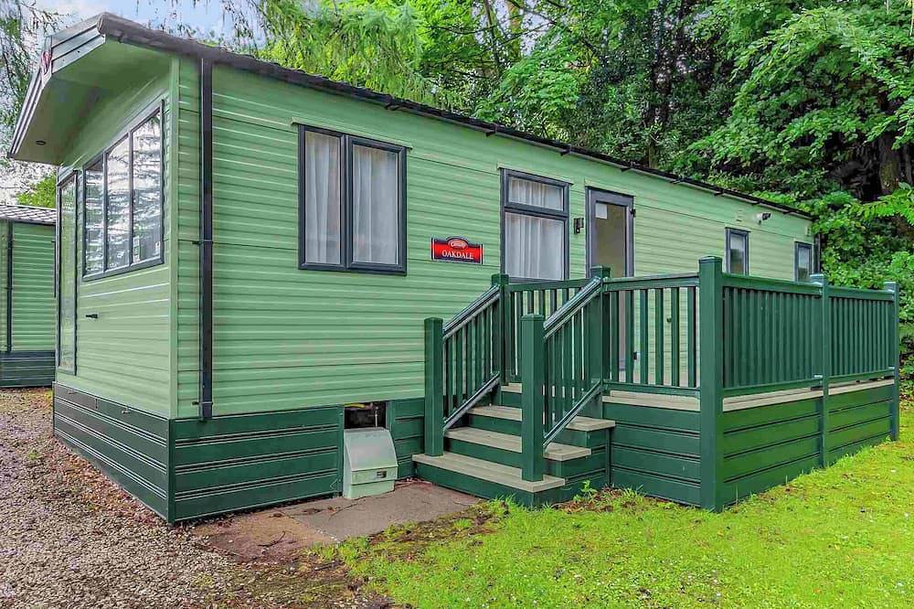 Glamping for 6 People in Bowness-on-Windermere, Cumbria