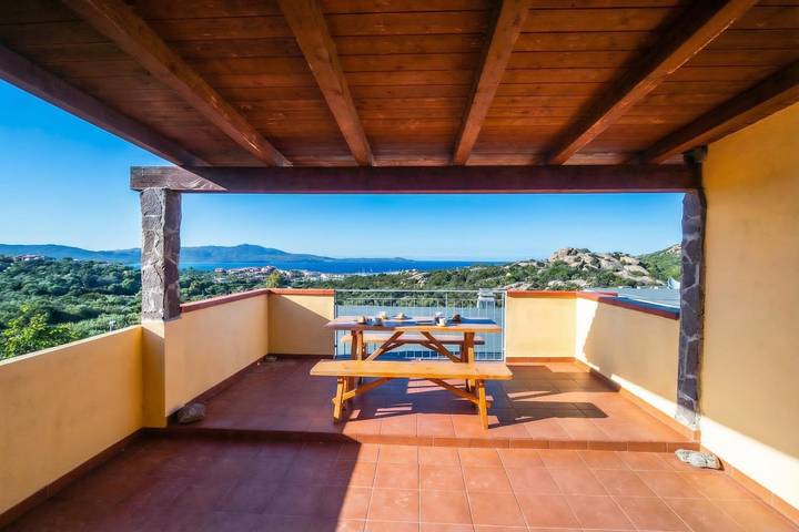 Gîte pour 6 personnes, avec terrasse et vue sur l’océan à Porto Rotondo - 2