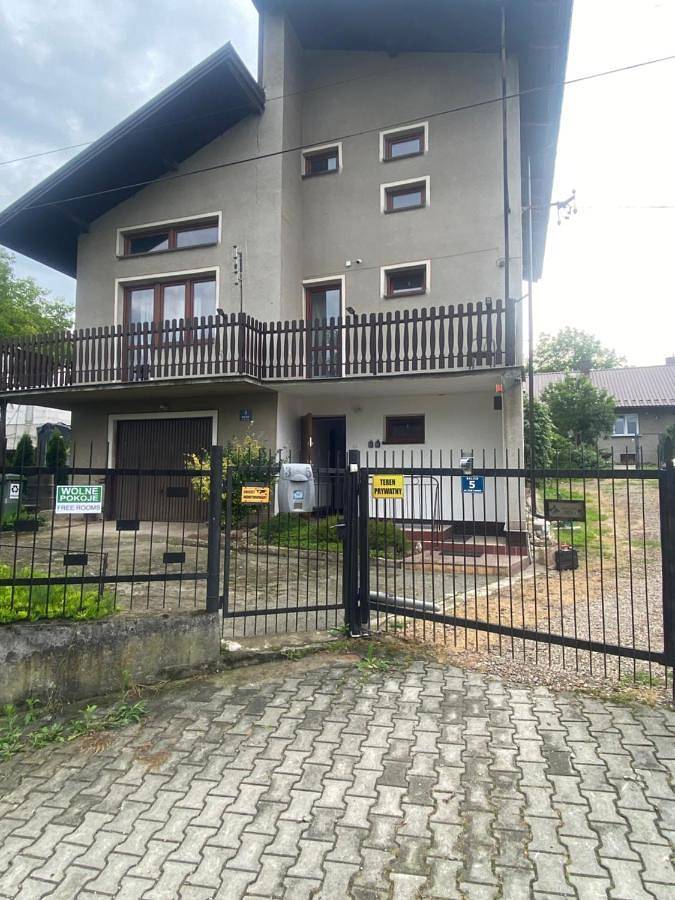 Apartament wakacyjny dla 2 osób, z taras i widok, zwierzęta dozwolone w Balice